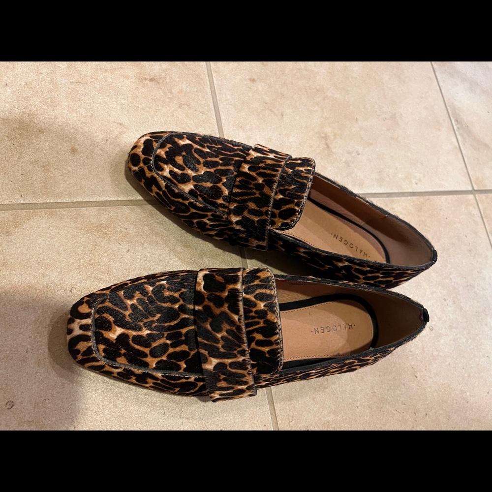 Shoes -flats